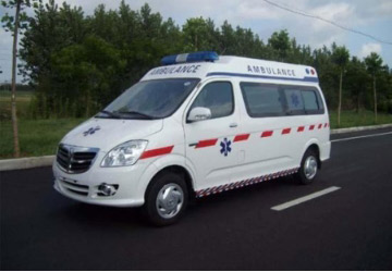 肥东县救护车租赁